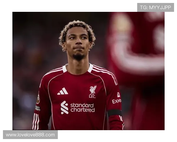 利物浦与阿森纳火拼英超榜首 梅西冲击职业生涯第47冠